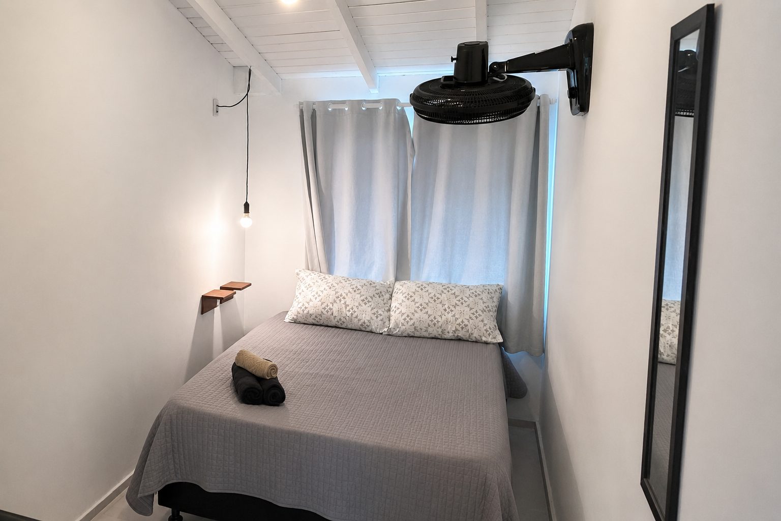 Detalhe do quarto 204